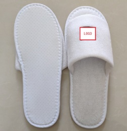 Terry slipper with anti-slip dot sole